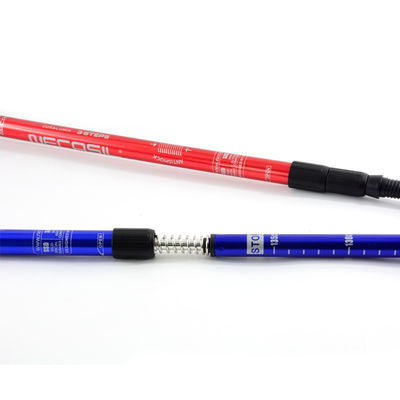 Ανεξάρτητο Alpenstock πεζοπορικό μπαστούνι 90-135cm 4 Τομέας Αλουμινίου τηλεσκοπικό μπαστούνι περπατήματος