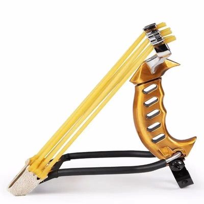 Ενίσχυρος Καταπέλτης Κυνηγίας Slingshot SDF5467 135mm για τους λάτρεις του κυνηγιού στο εξωτερικό